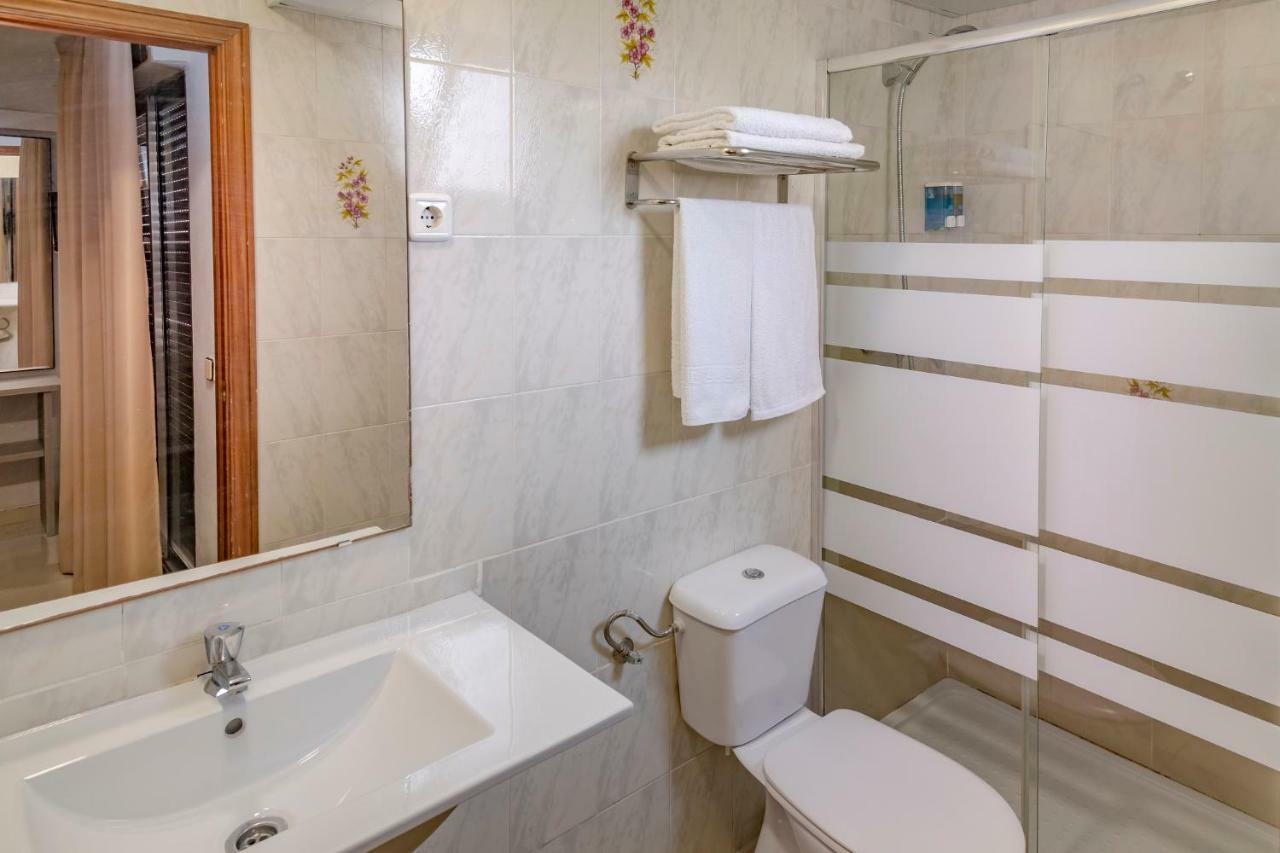 Hotel Niza Salou Exterior foto